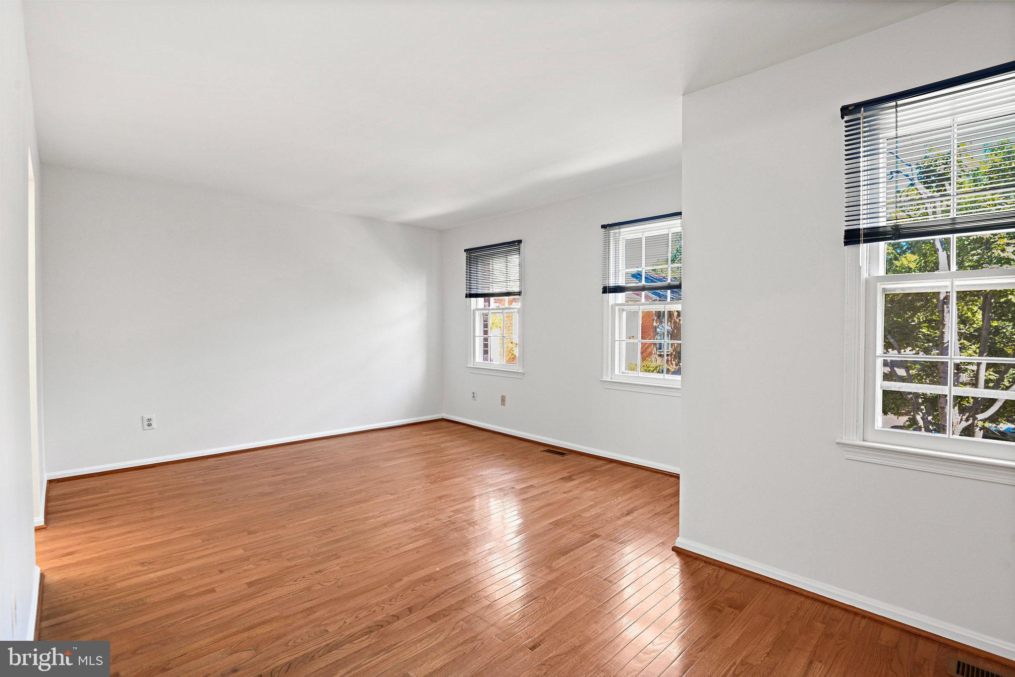 10125 Ebenshire Ct