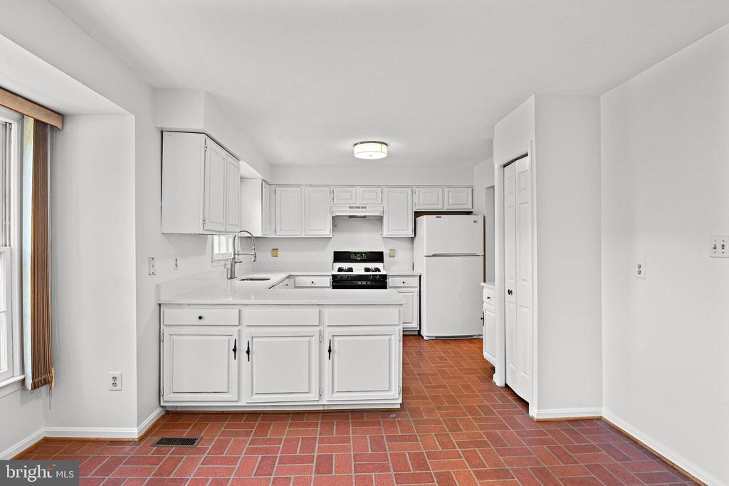 10125 Ebenshire Ct