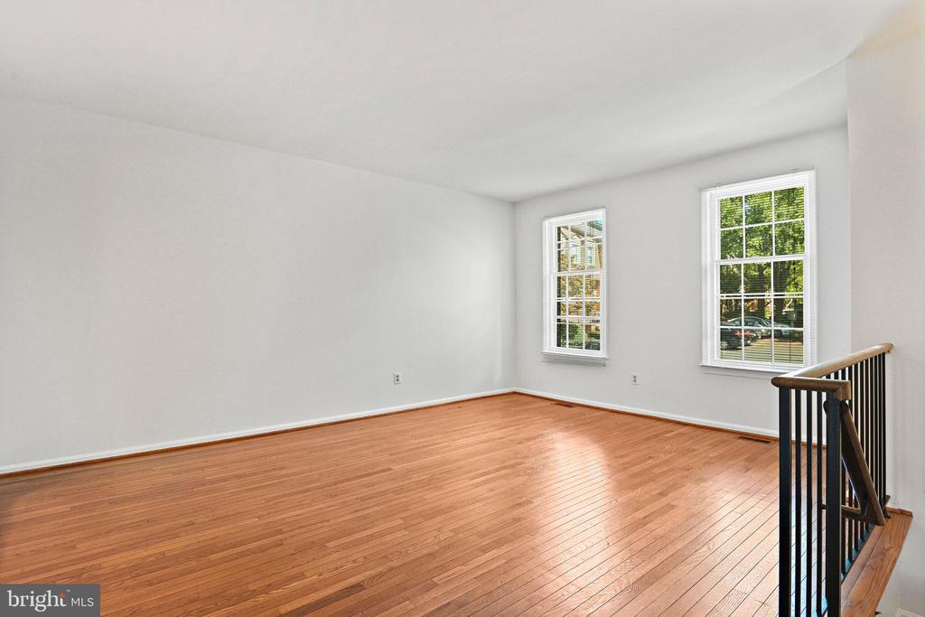 10125 Ebenshire Ct