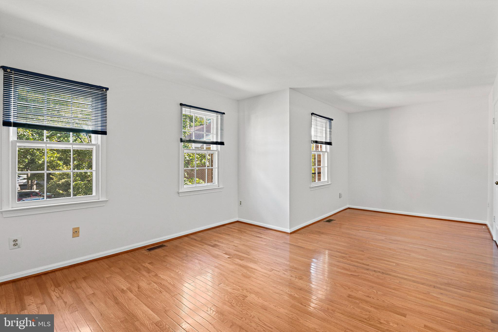 10125 Ebenshire Ct
