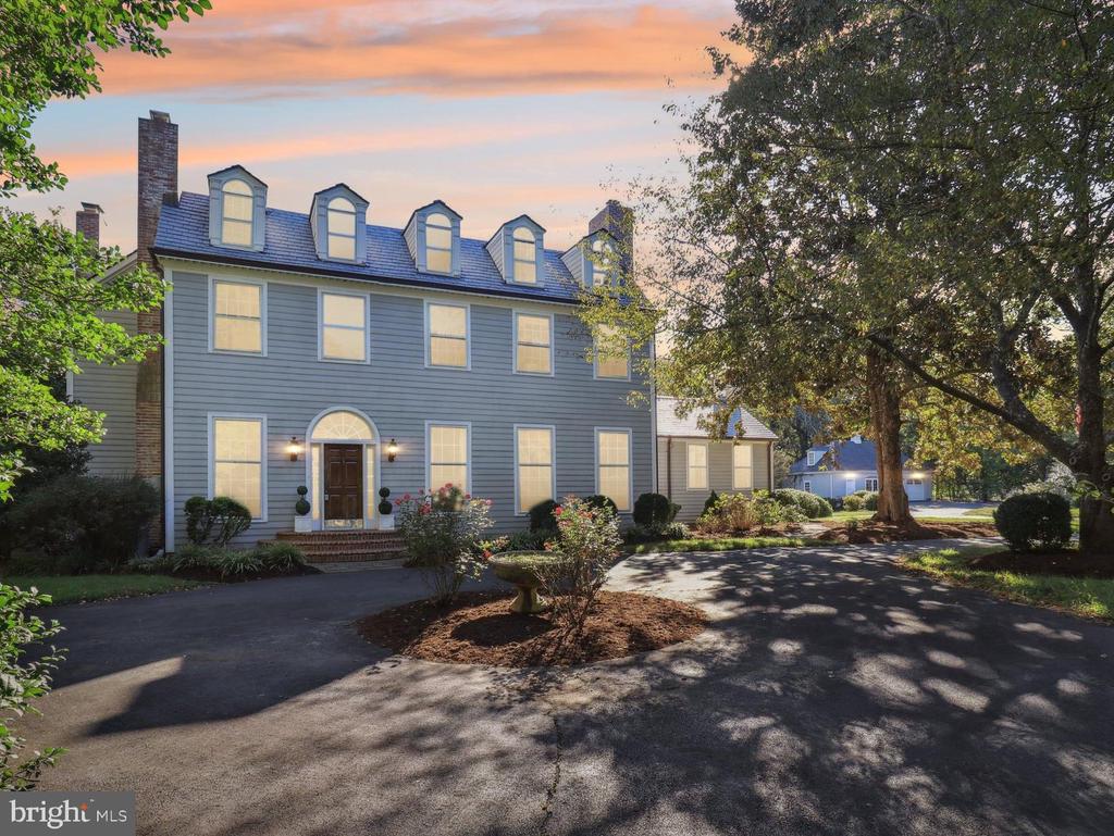 10650 Gunston