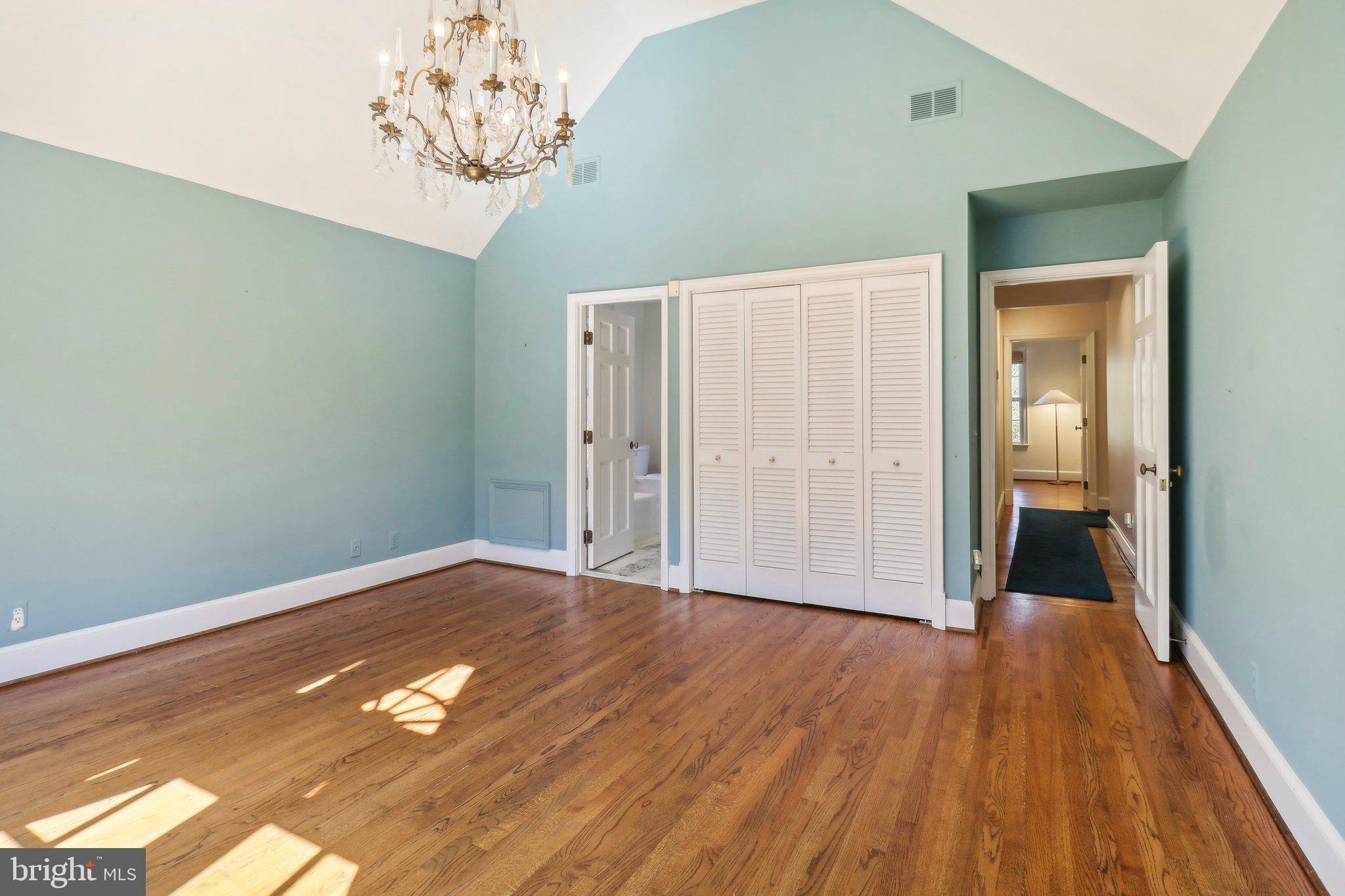 10650 Gunston