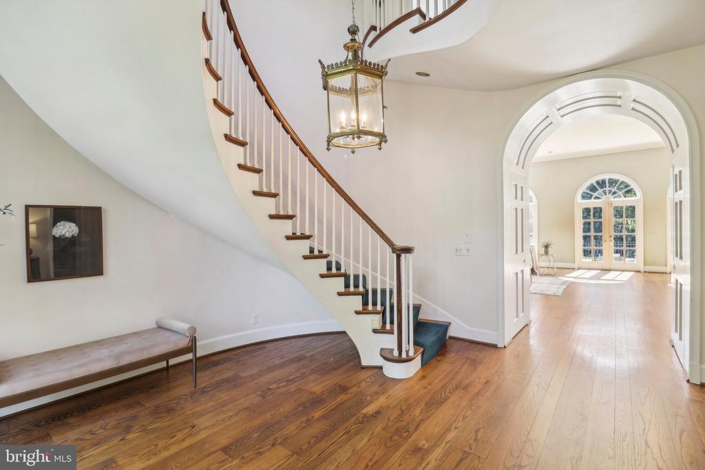 10650 Gunston