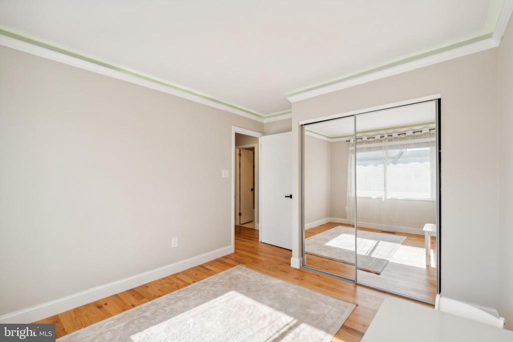 9503 Barcellona Ct