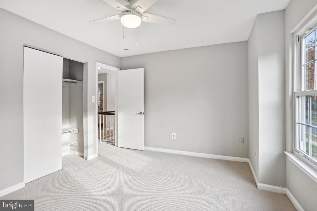 5524 Shipley Ct