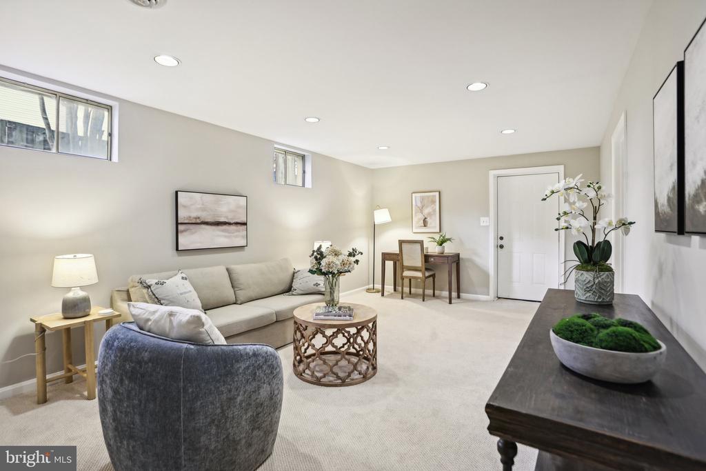 5524 Shipley Ct