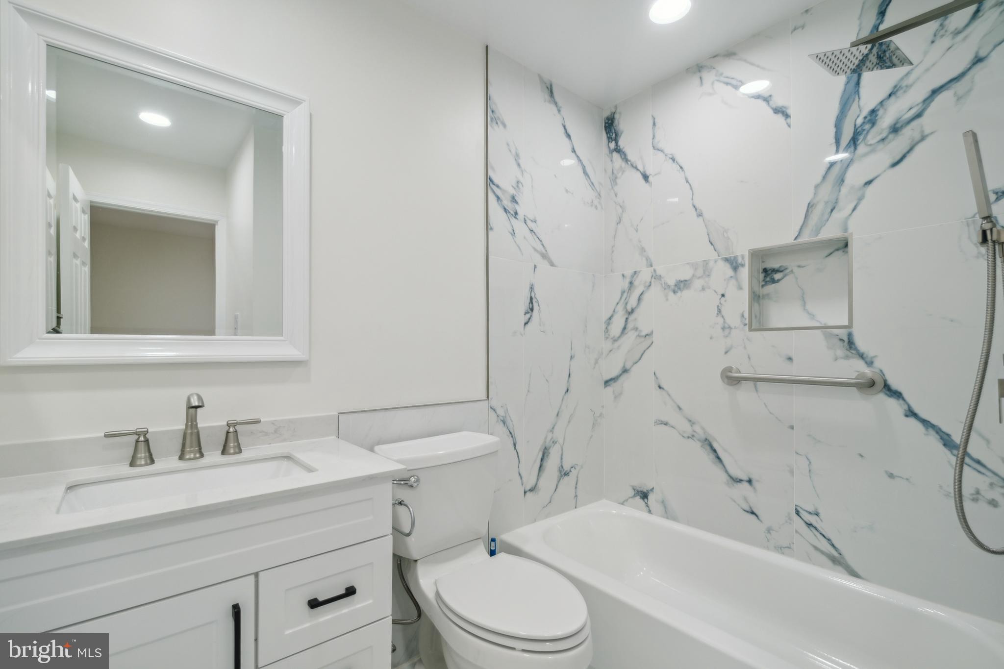 2484 Wheat Meadow Cir