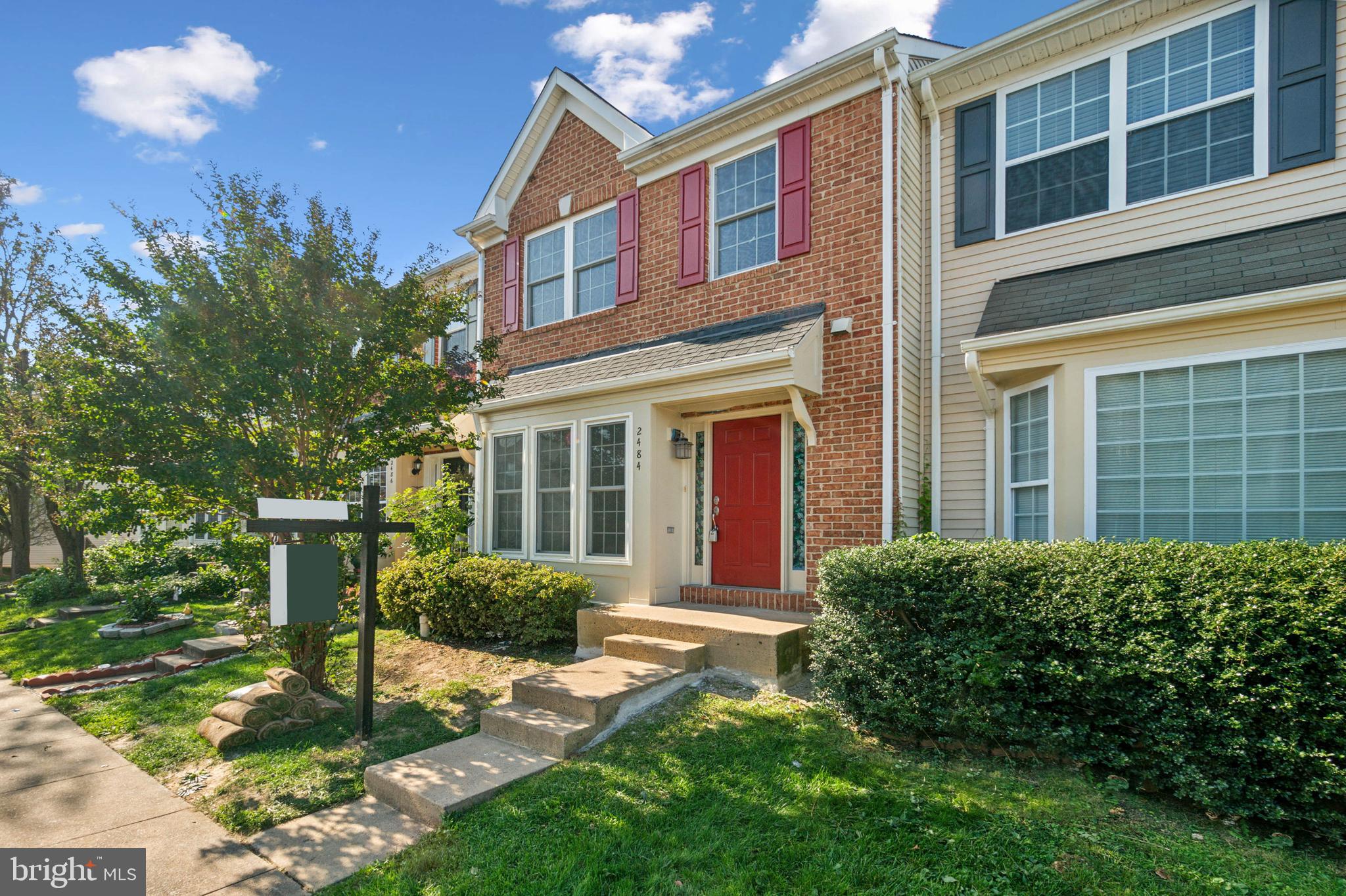 2484 Wheat Meadow Cir