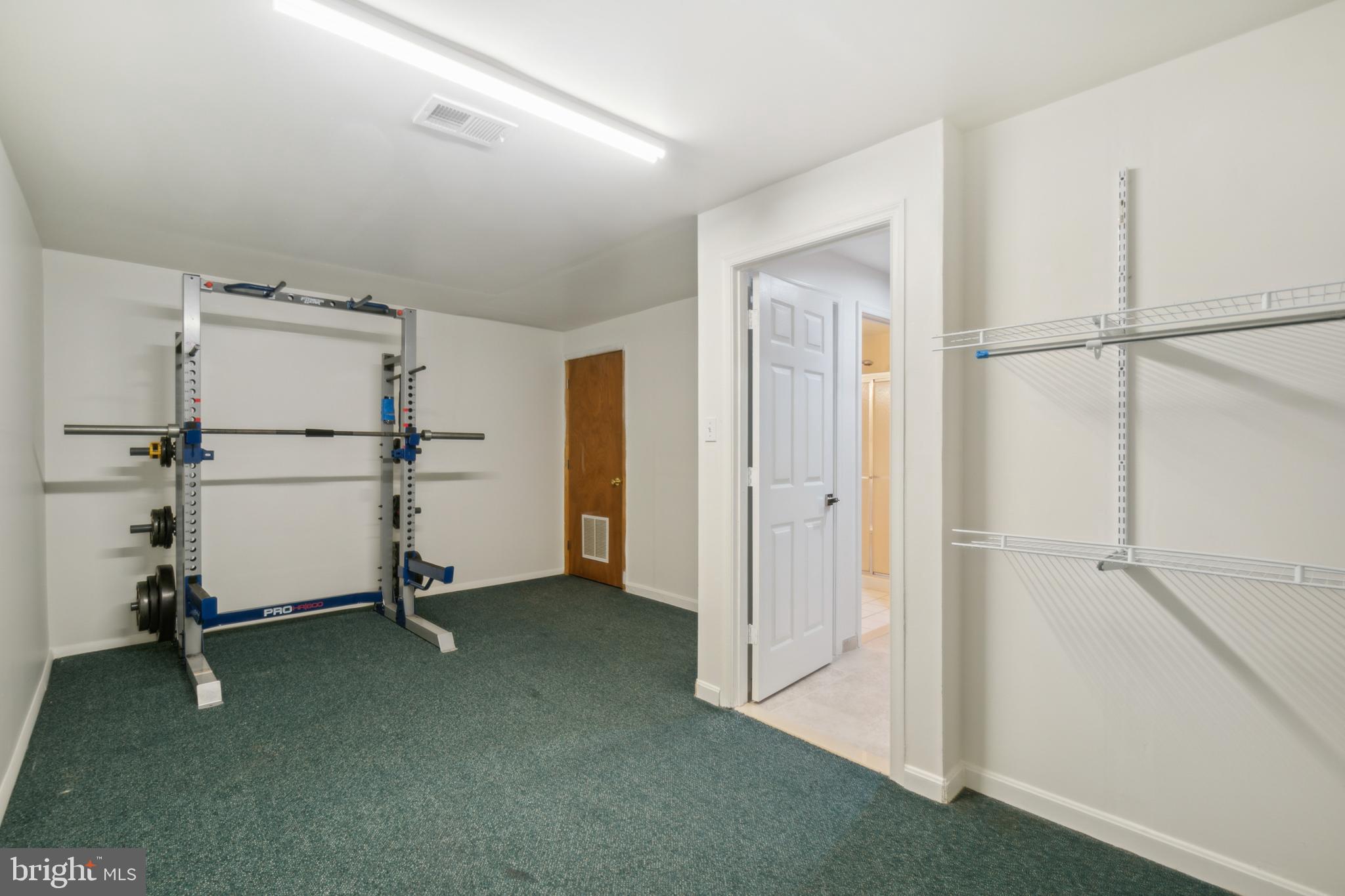 2484 Wheat Meadow Cir