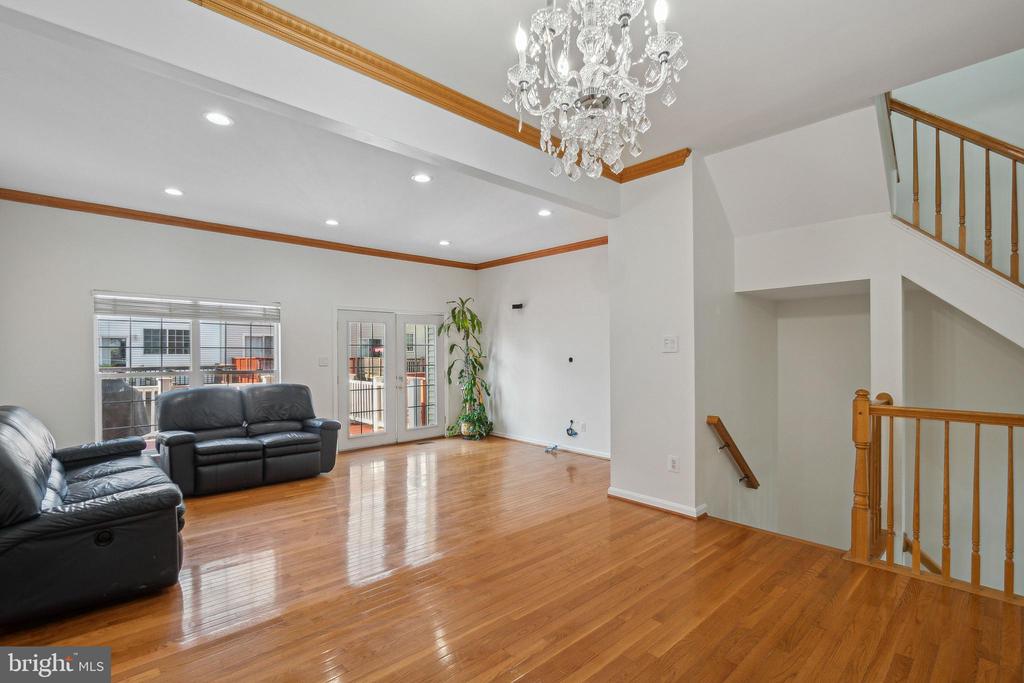 2484 Wheat Meadow Cir
