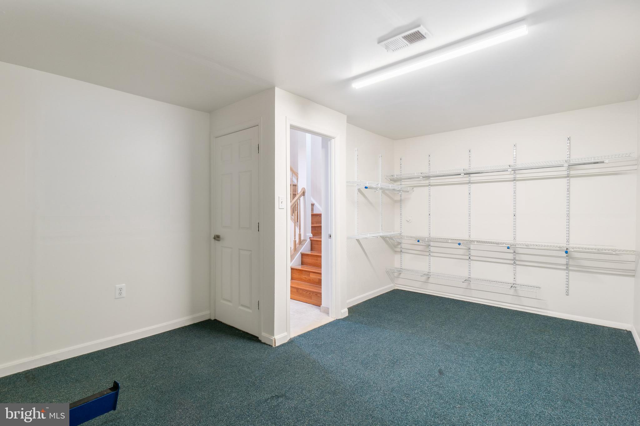 2484 Wheat Meadow Cir