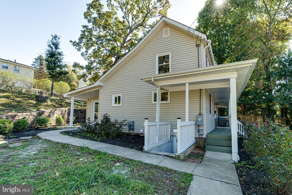 5717 Telegraph Rd
