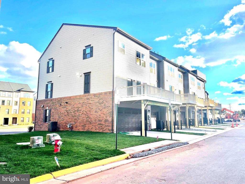 14048 SUNRISE VALLEY DR