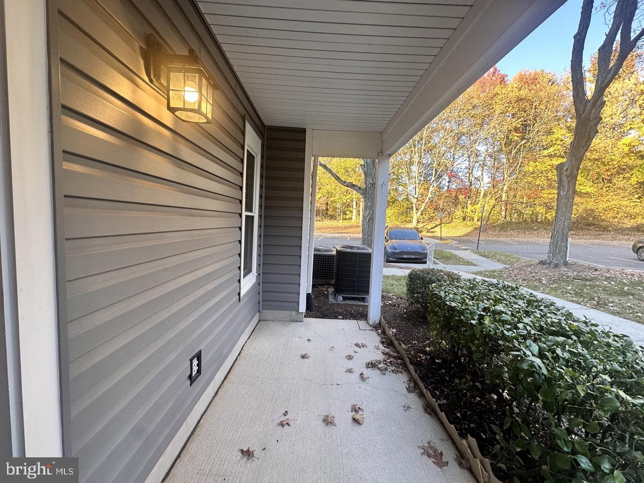 5834 ORCHARD HILL CT #5834