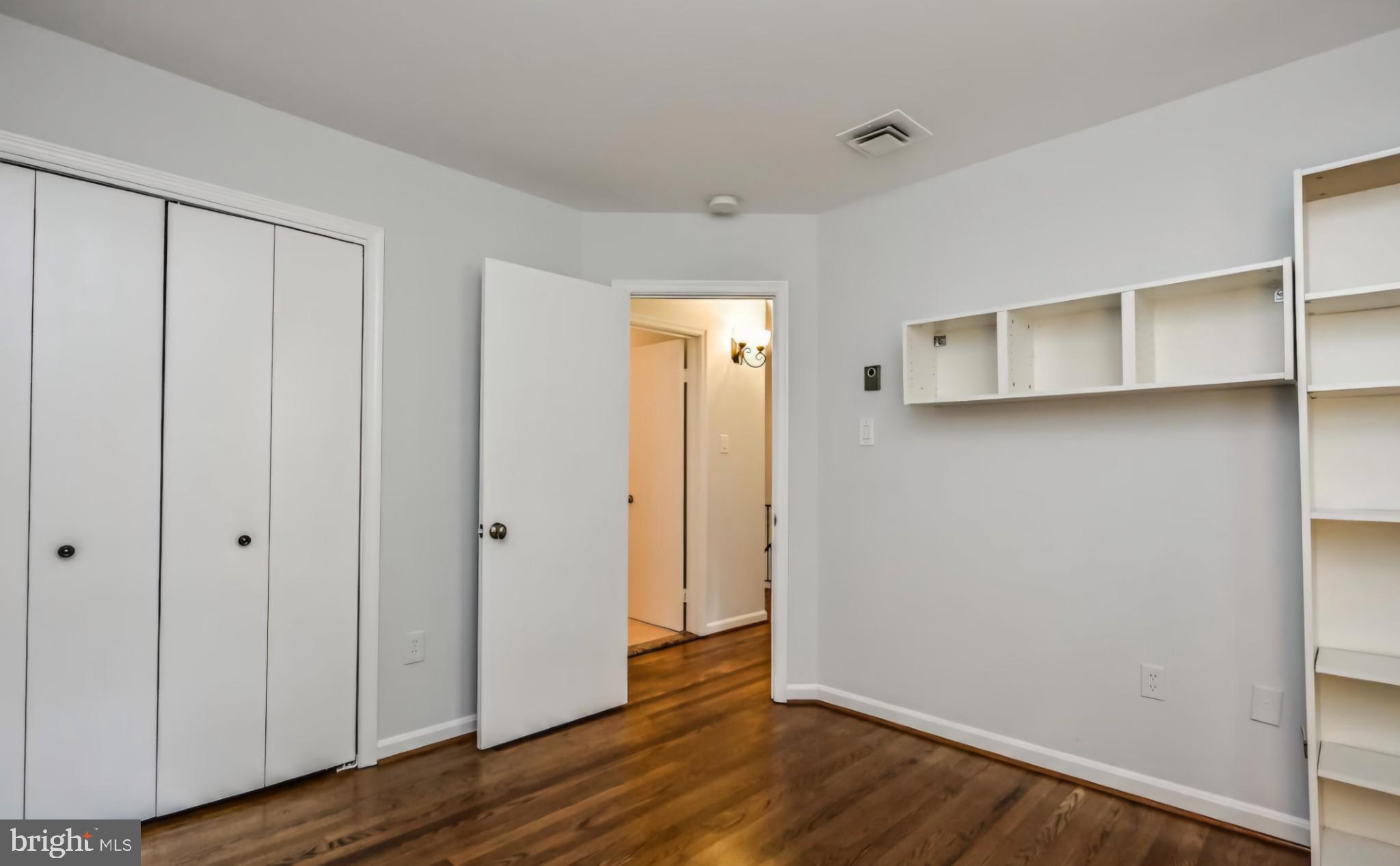 8242 TAUNTON PL