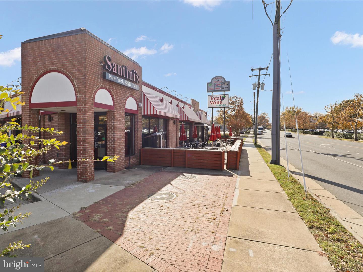 1450 Emerson Ave #G01
