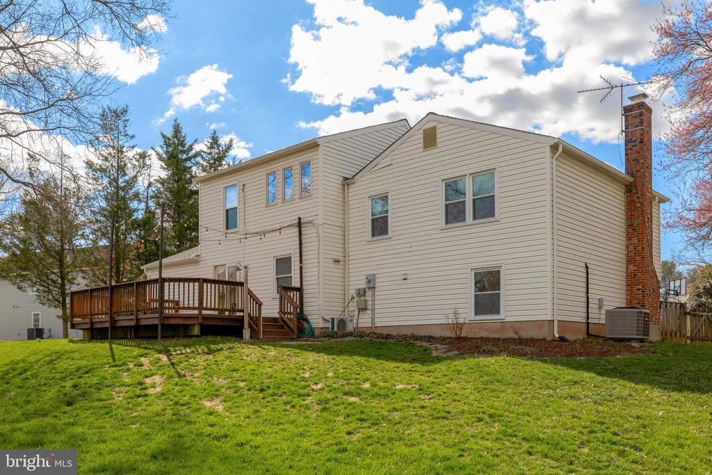 2600 John Milton Ct