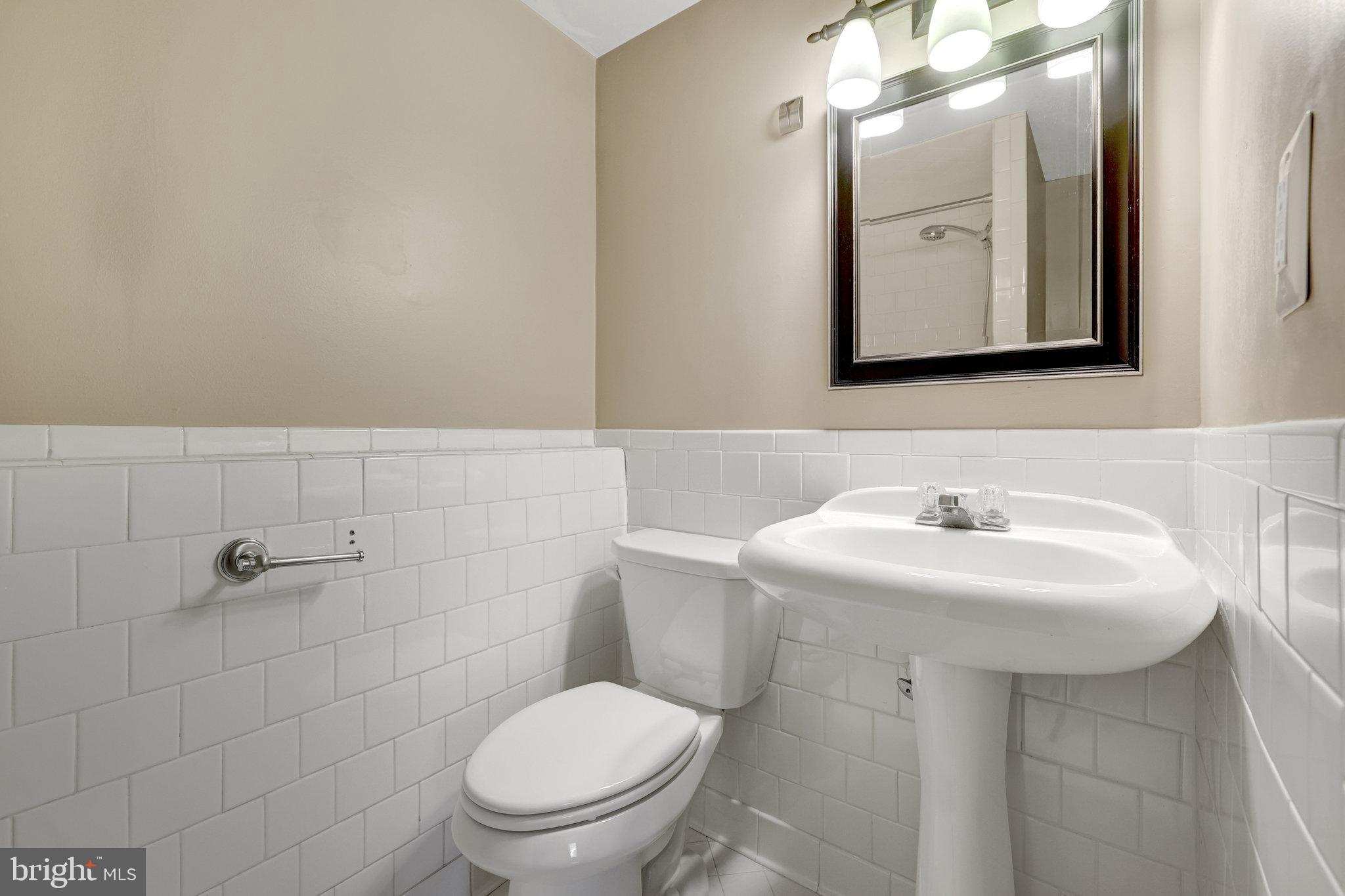 2600 John Milton Ct