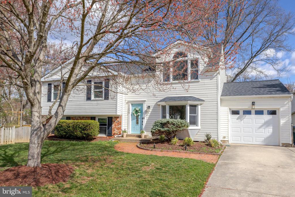 2600 John Milton Ct