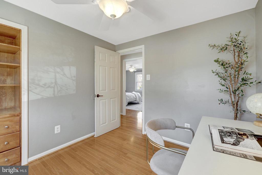 2600 John Milton Ct