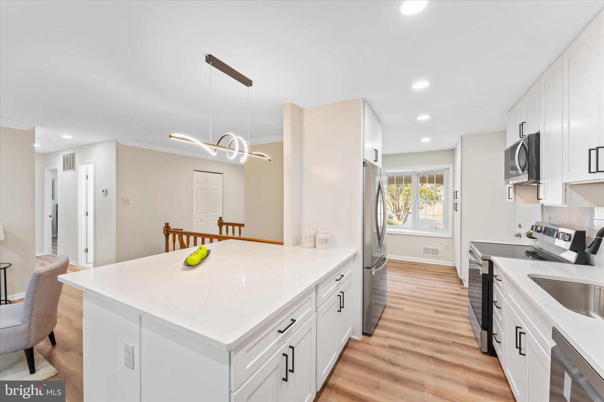 9703 Aspen Hollow Way