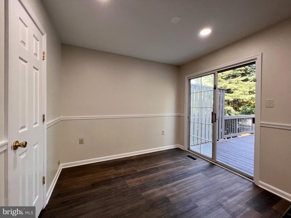 14005 BETSY ROSS LN