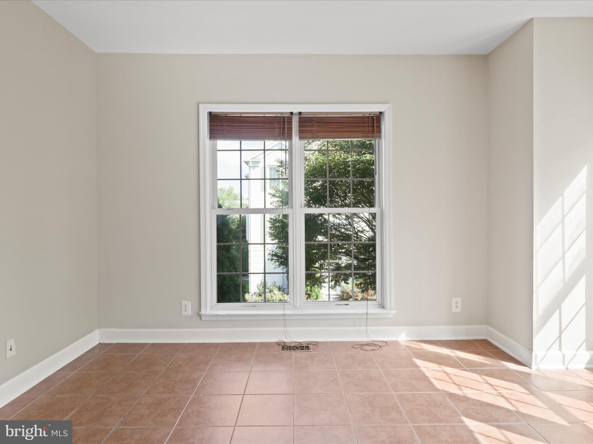 2501 BRONZE STONE PL