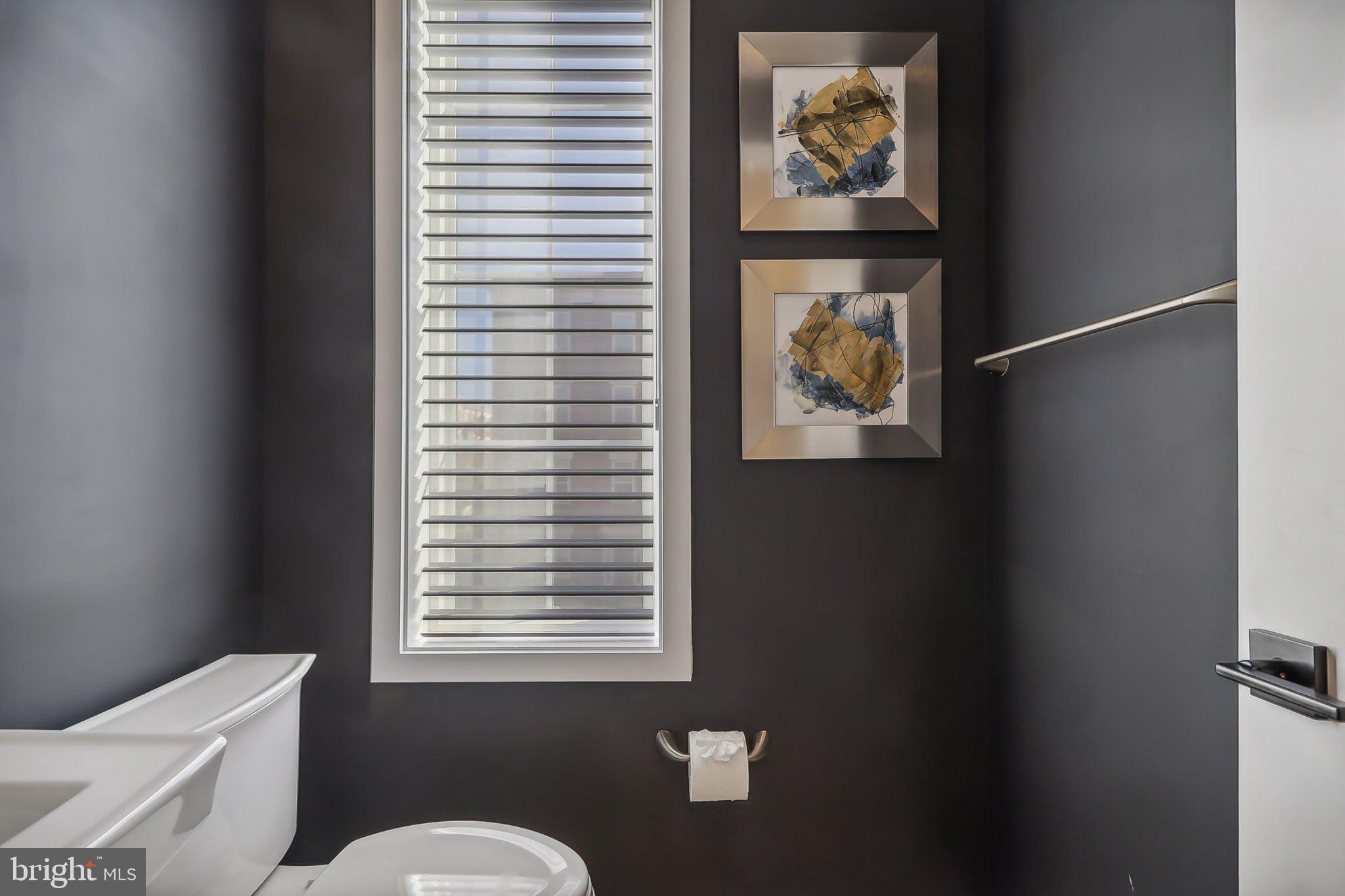 1970 Roland Clarke Pl