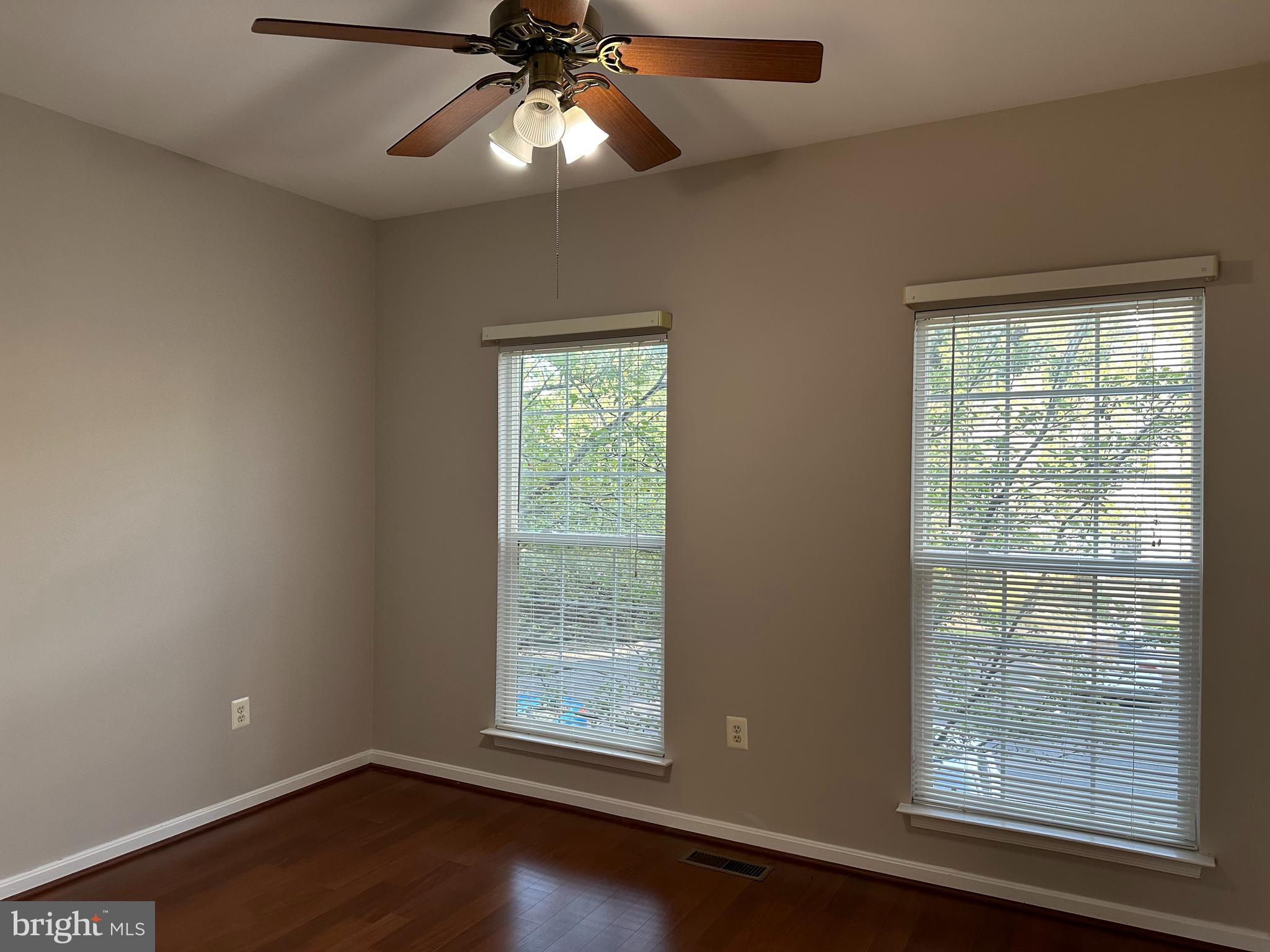 2414 DEW MEADOW