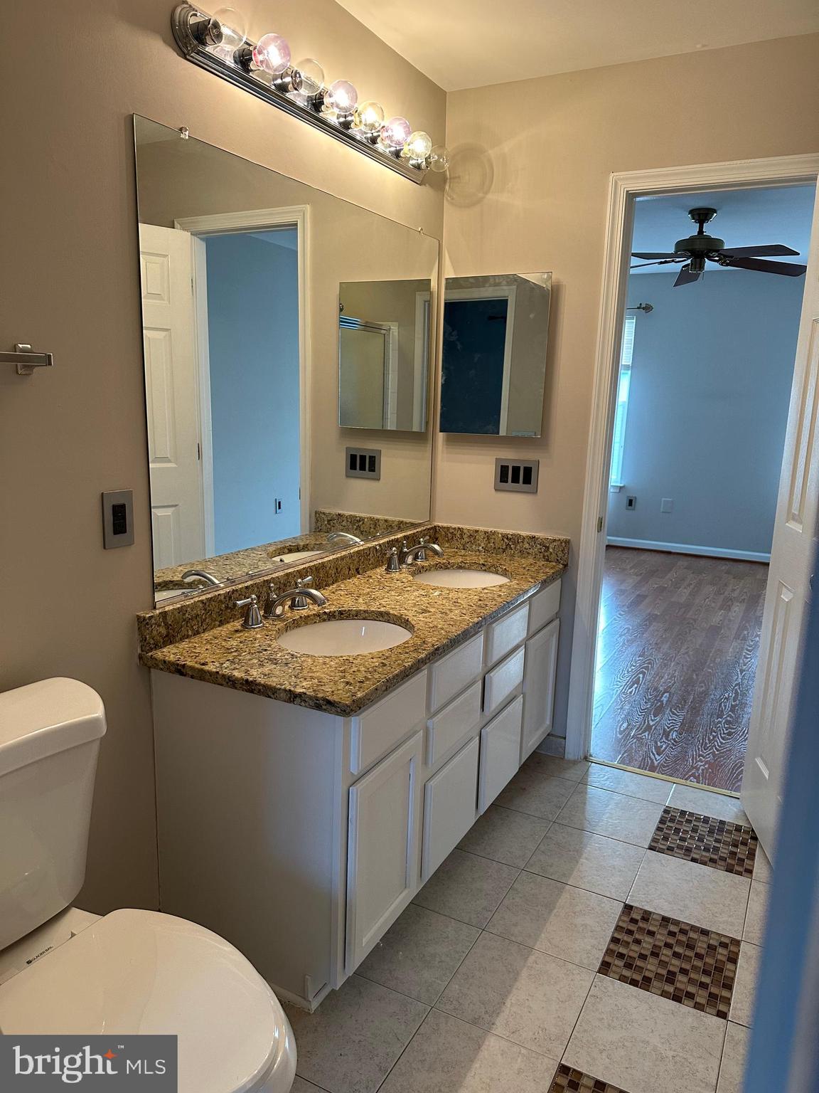 2414 DEW MEADOW