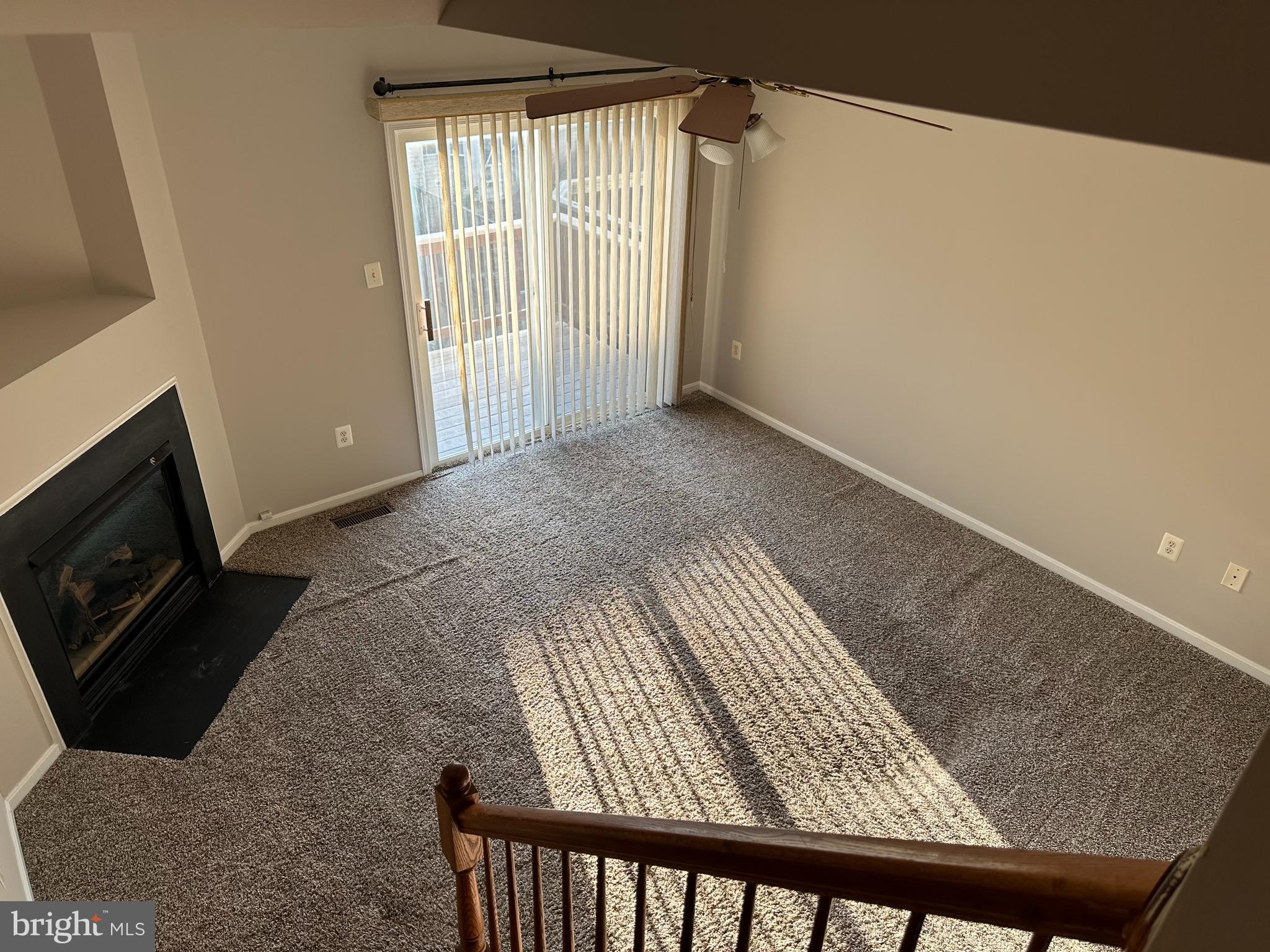 2414 DEW MEADOW