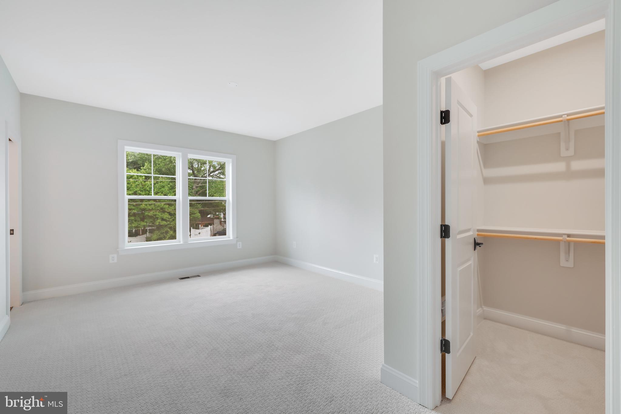 9017 Ellenwood Ln