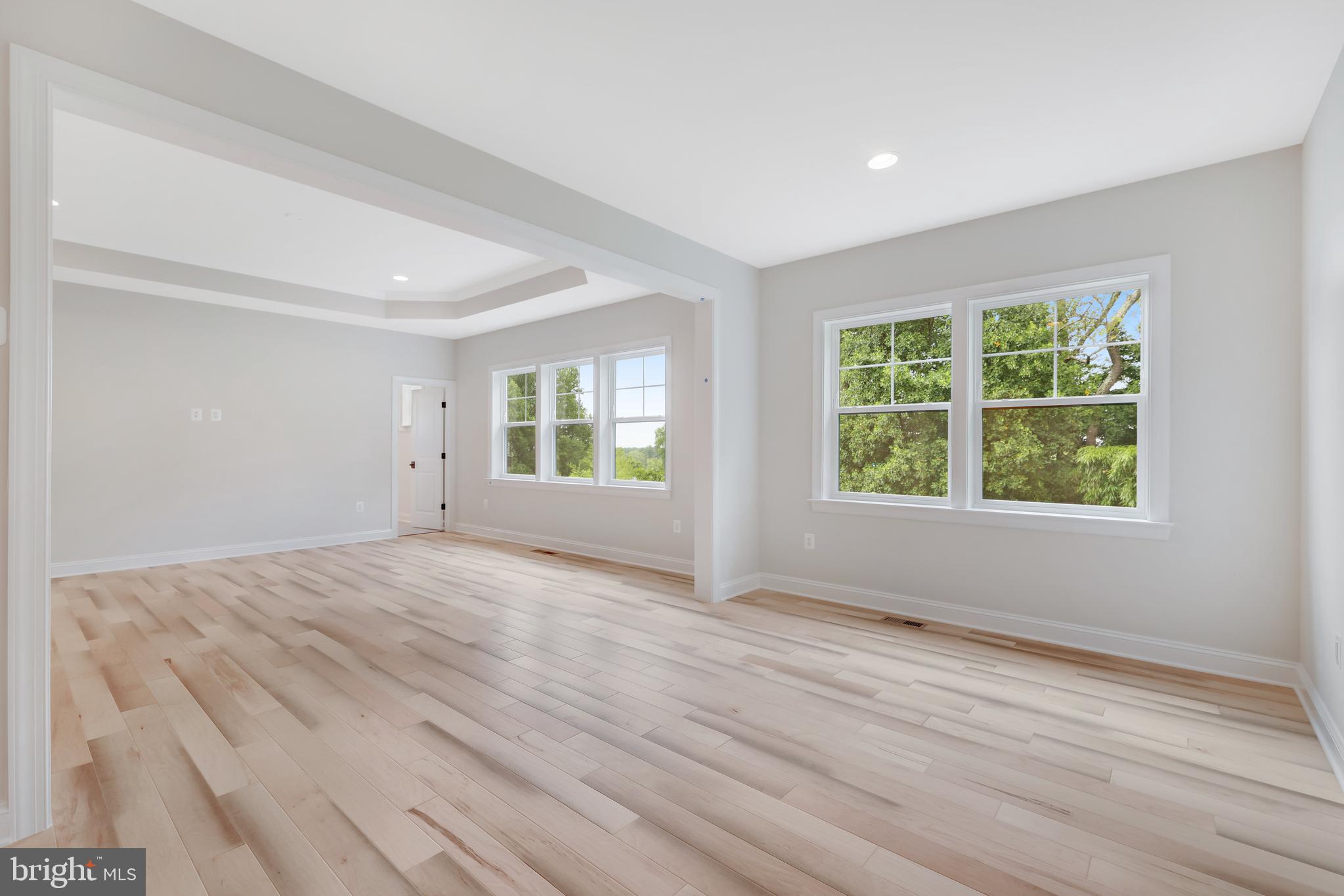 9017 Ellenwood Ln