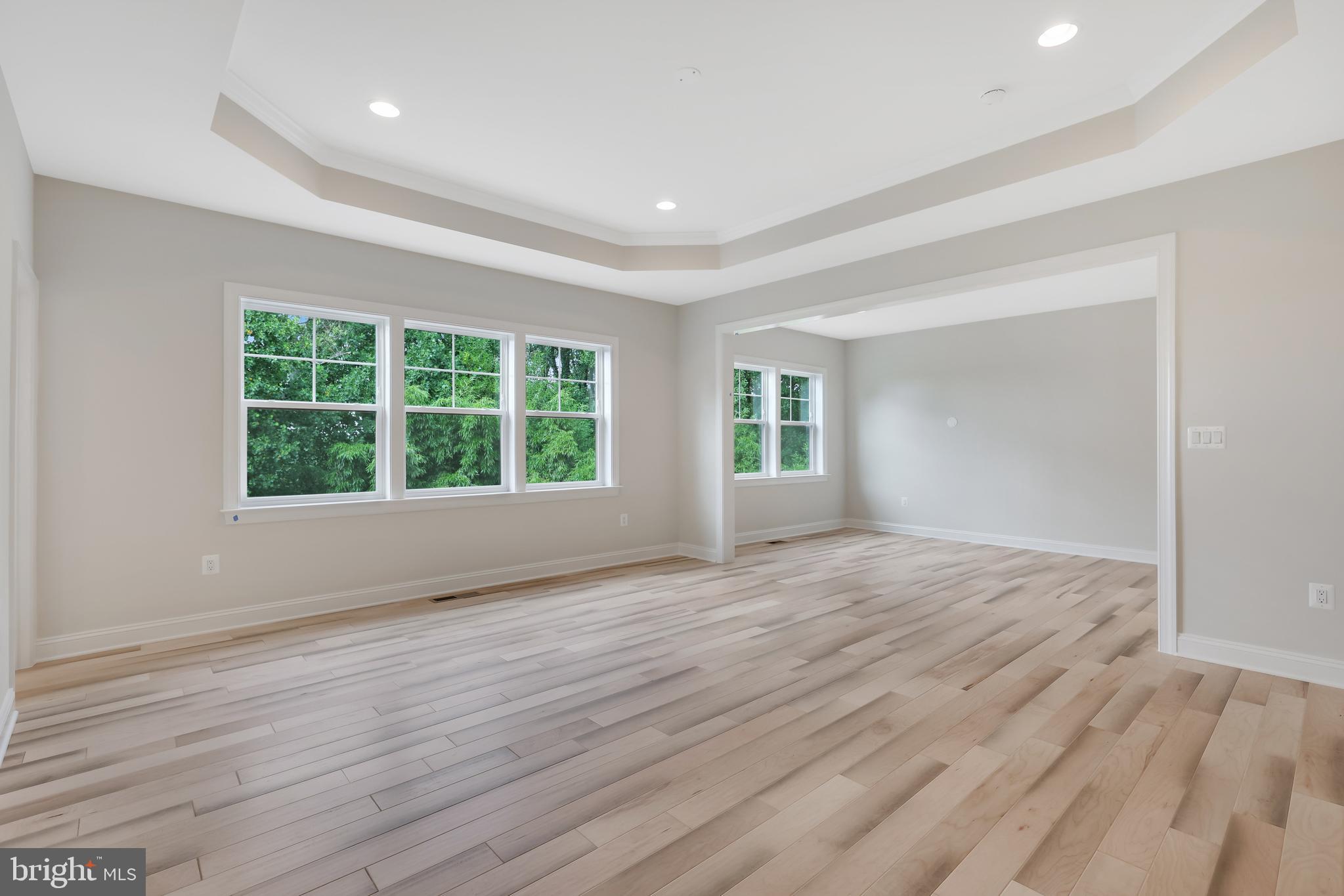 9017 Ellenwood Ln