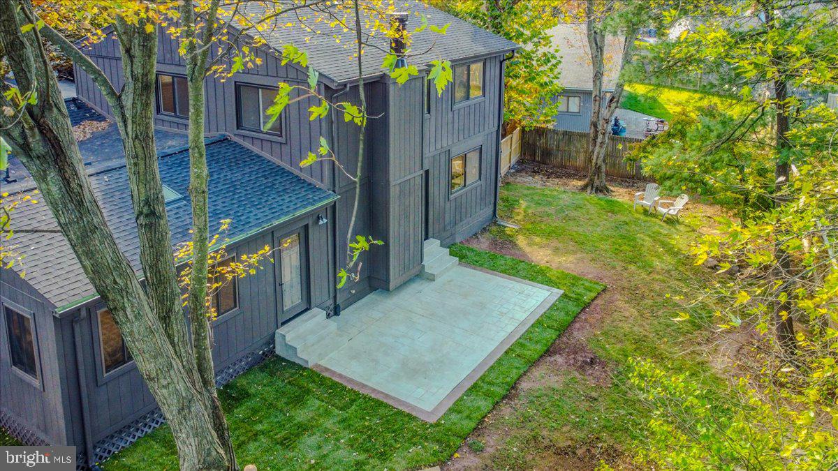 2514 Congreve Ct