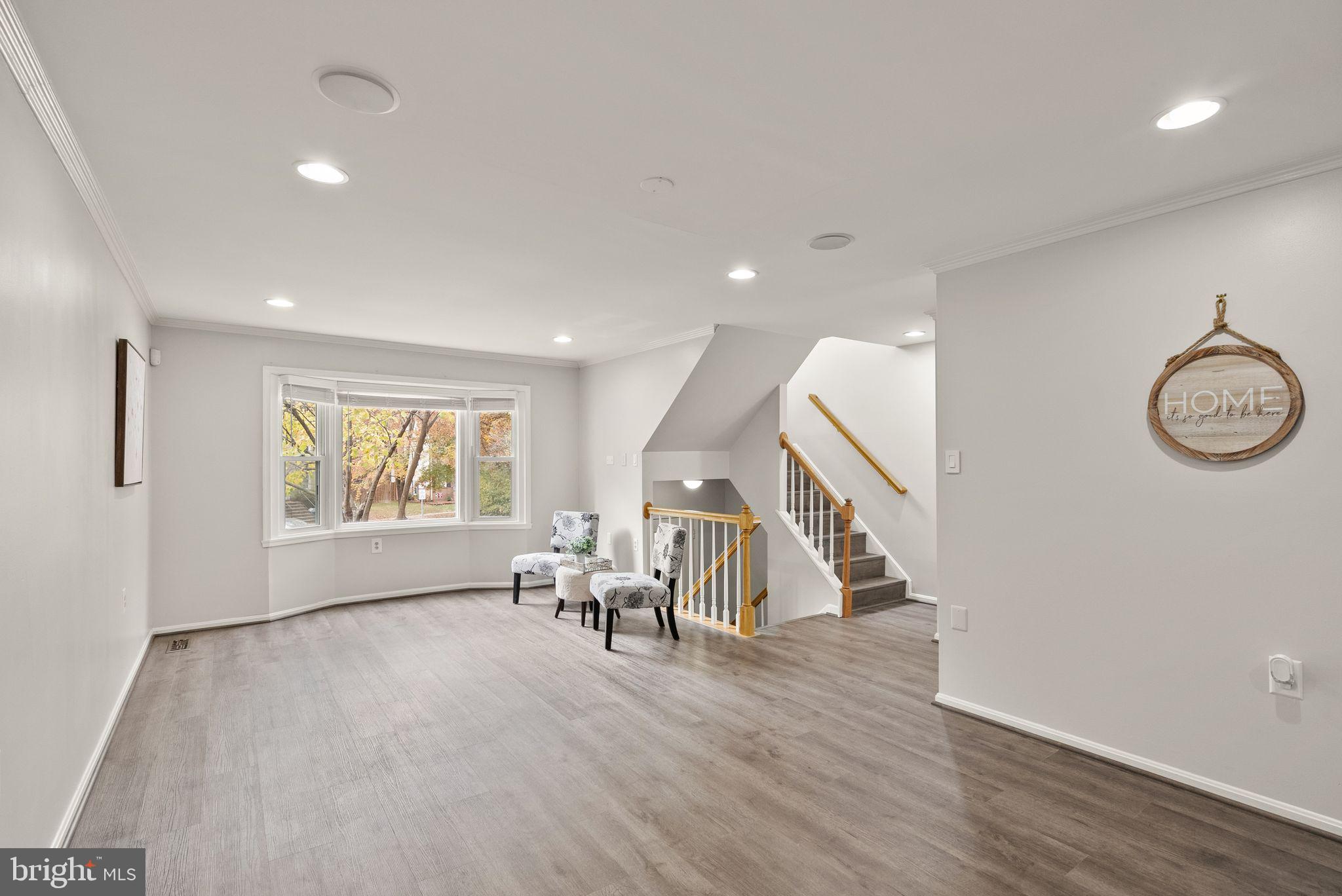 13904 Woods Run Ct