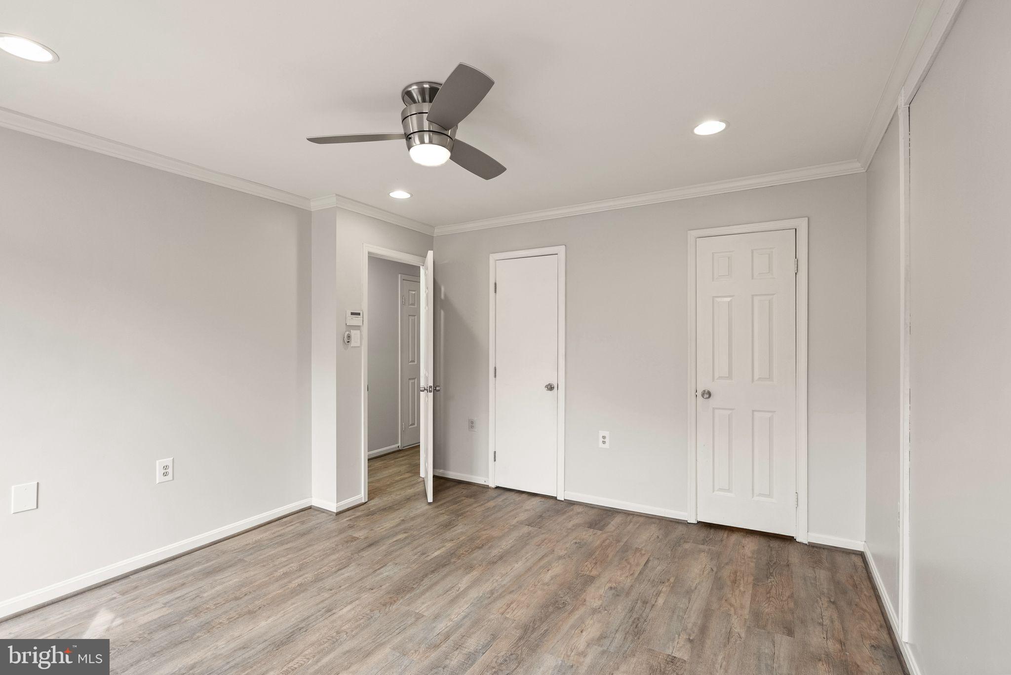 13904 Woods Run Ct