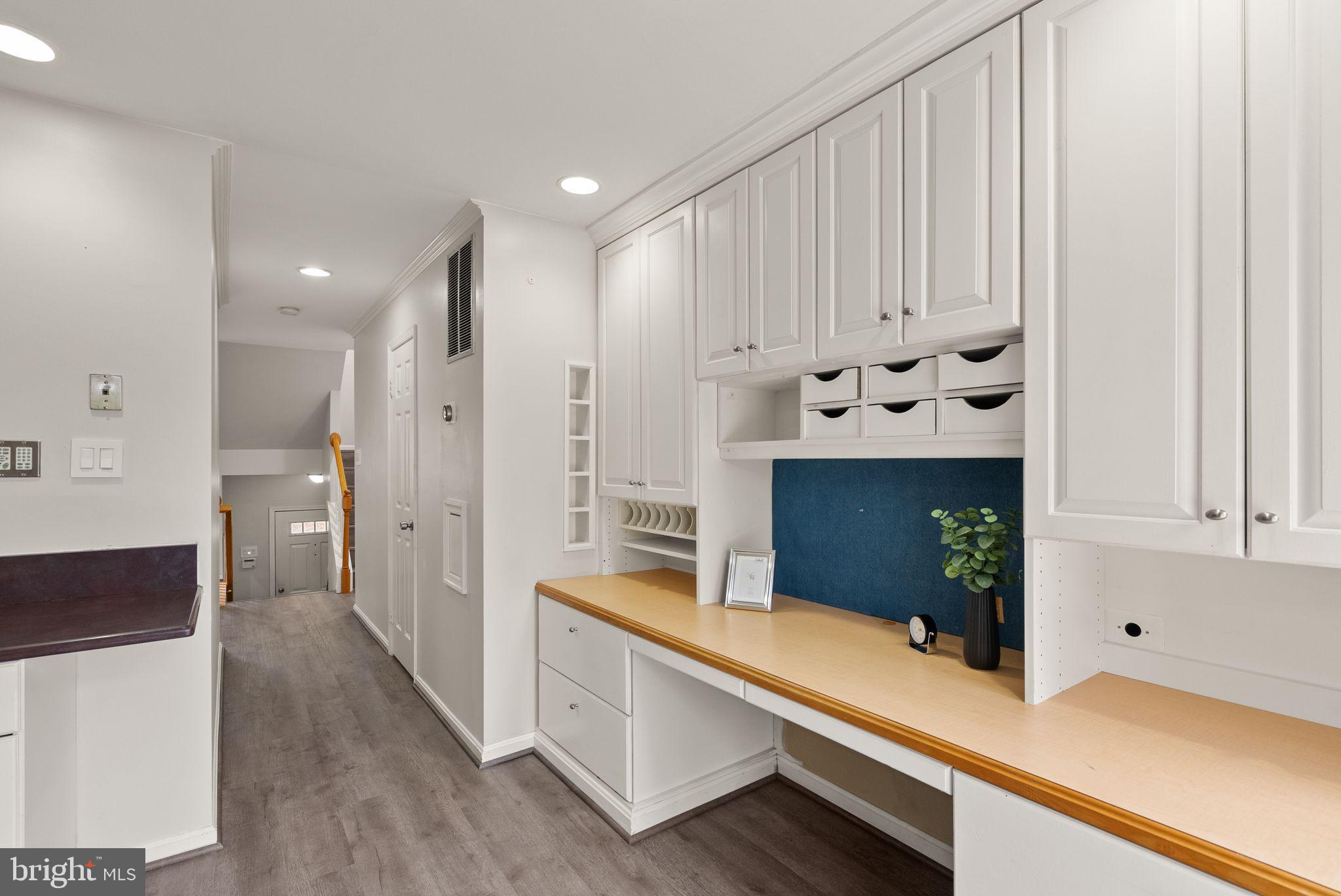 13904 Woods Run Ct