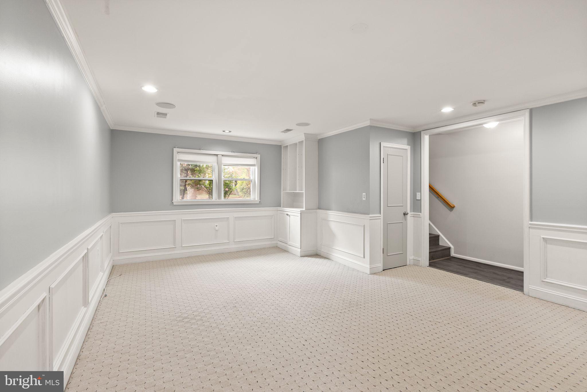 13904 Woods Run Ct
