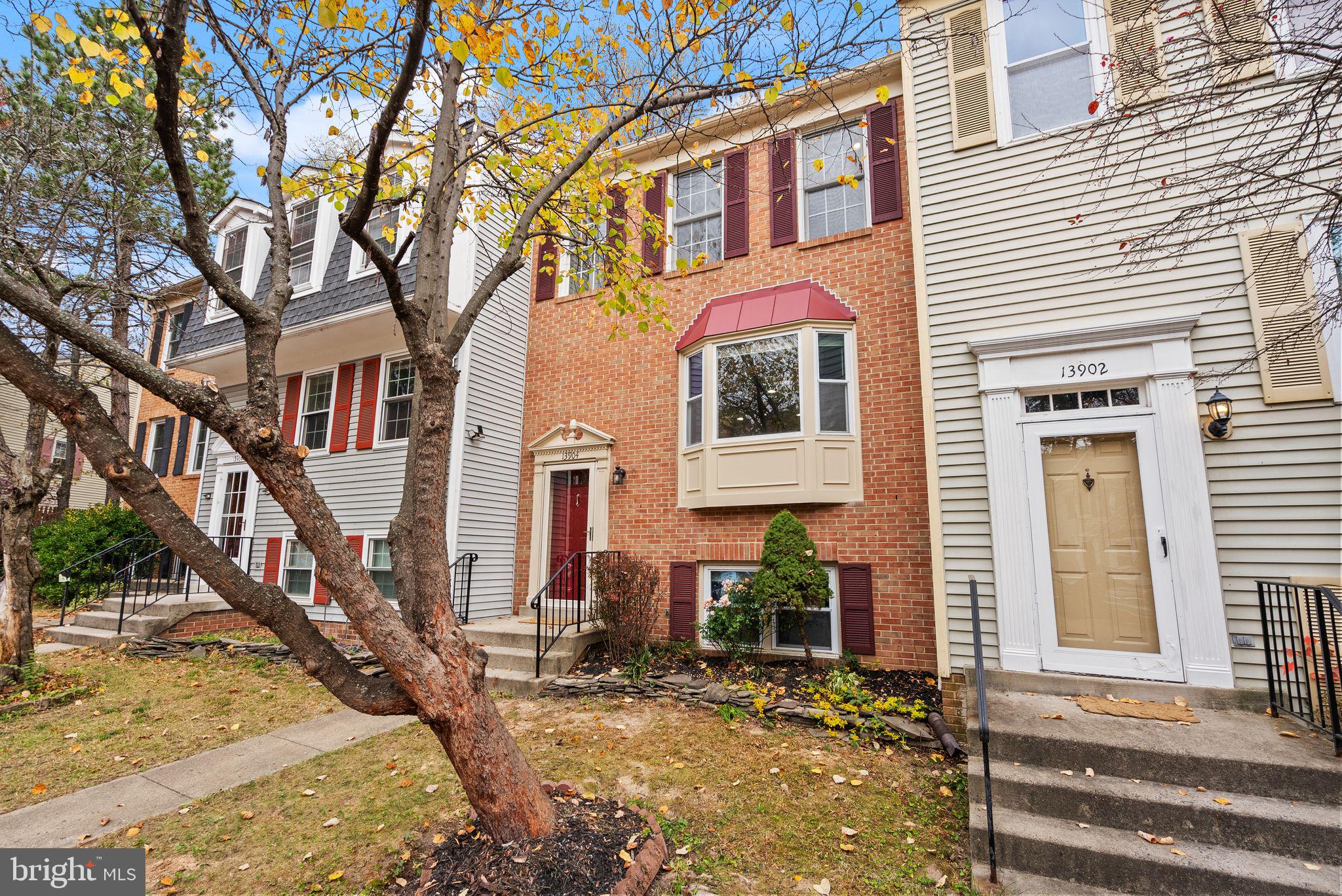 13904 Woods Run Ct