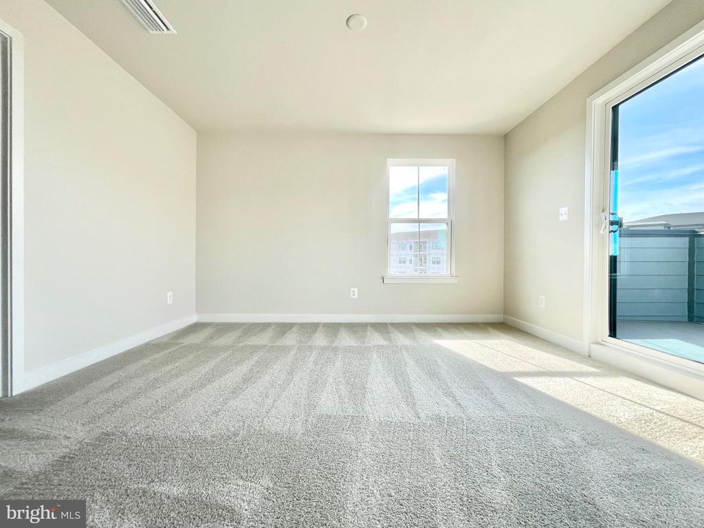 4316 ELLIPSE TER