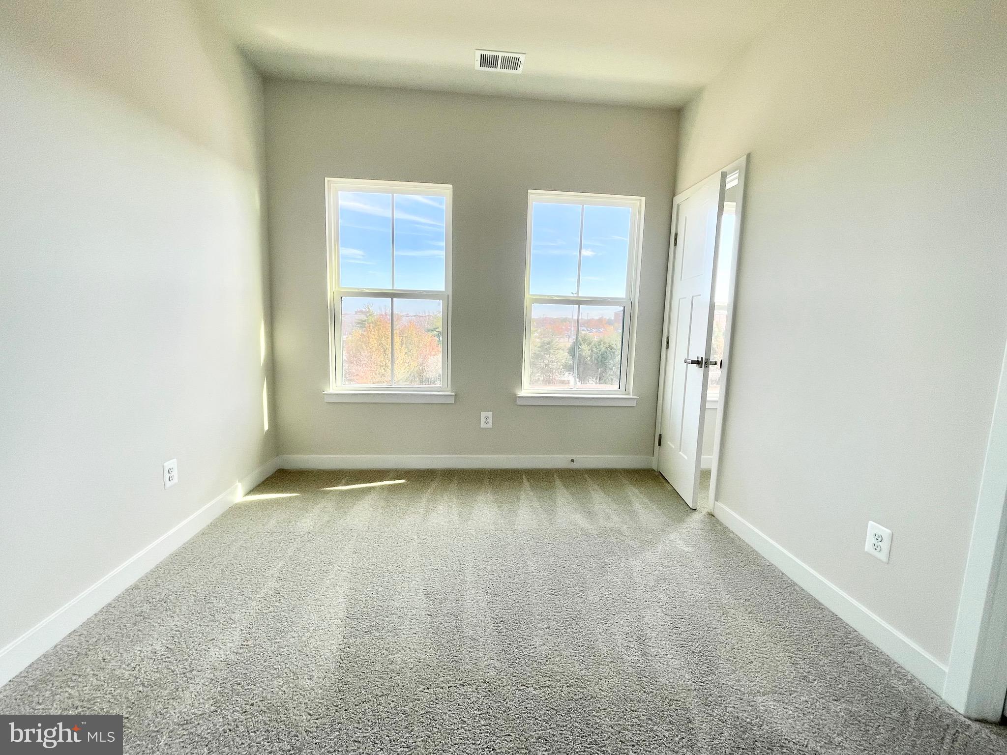 4316 ELLIPSE TER