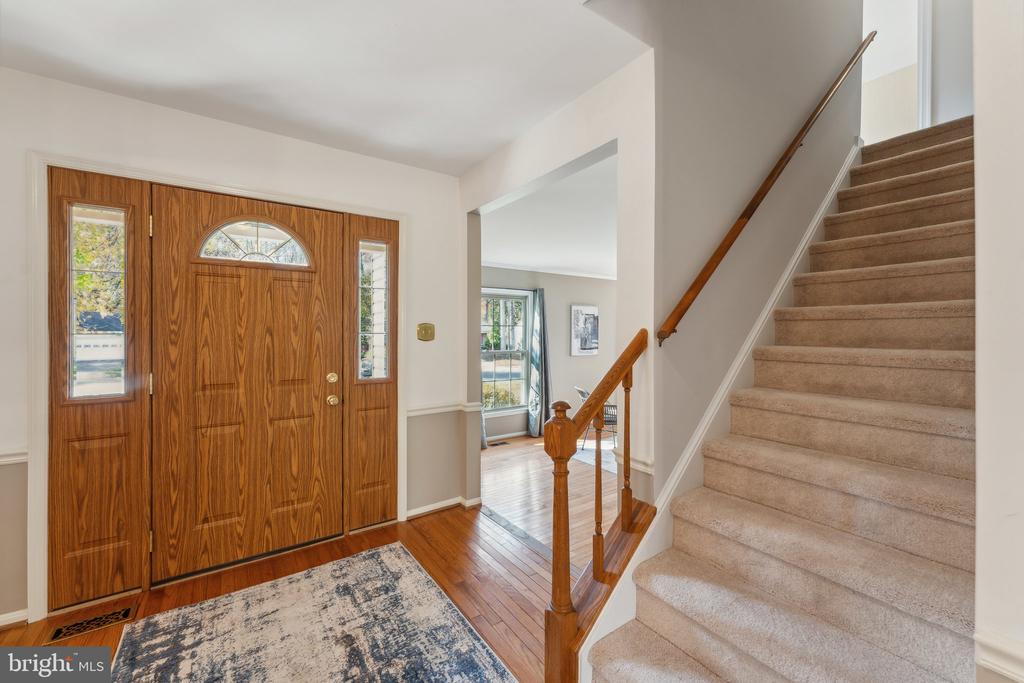 6513 Park View Ct