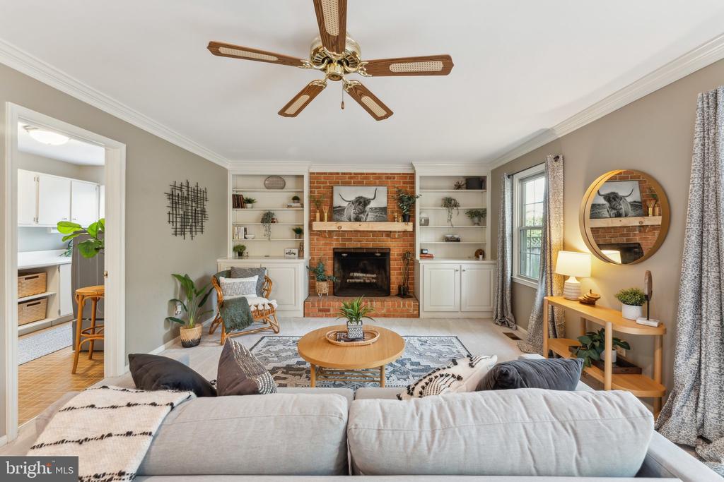 6513 Park View Ct