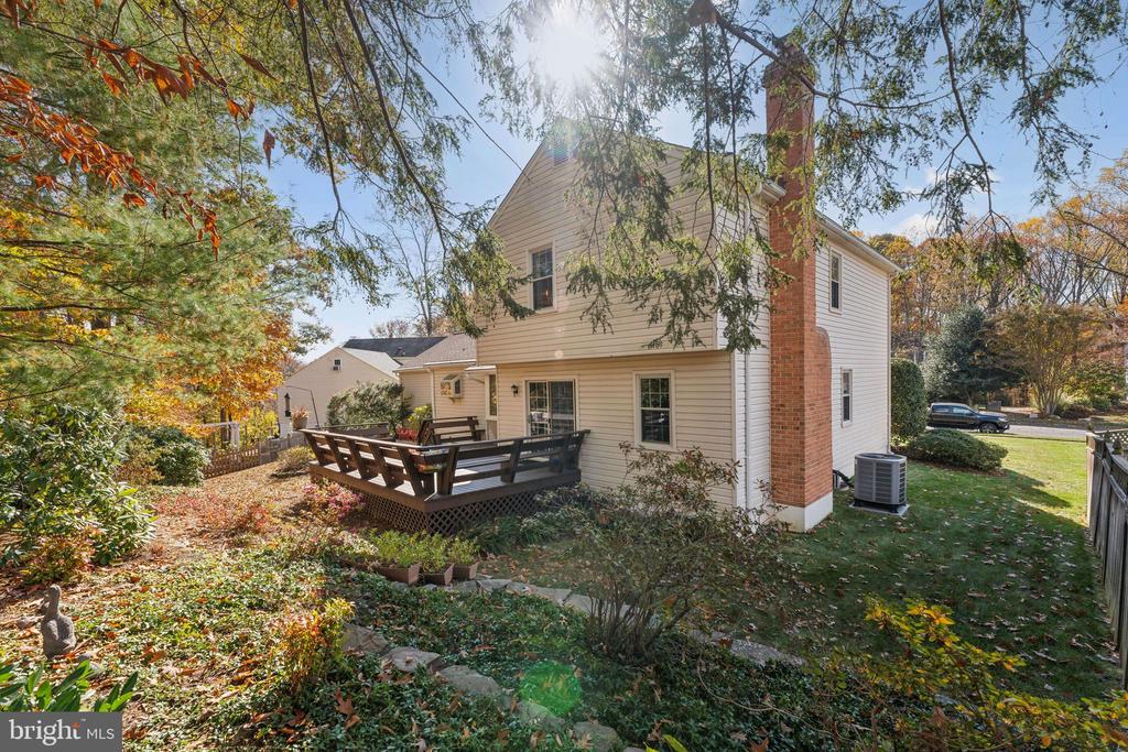 6513 Park View Ct