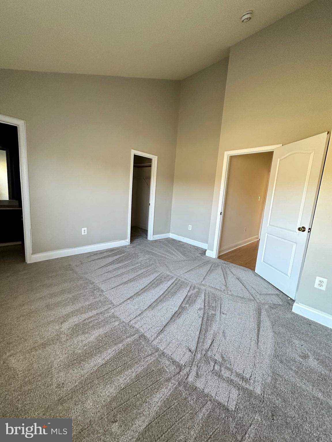 2012 CAPSTONE CIR
