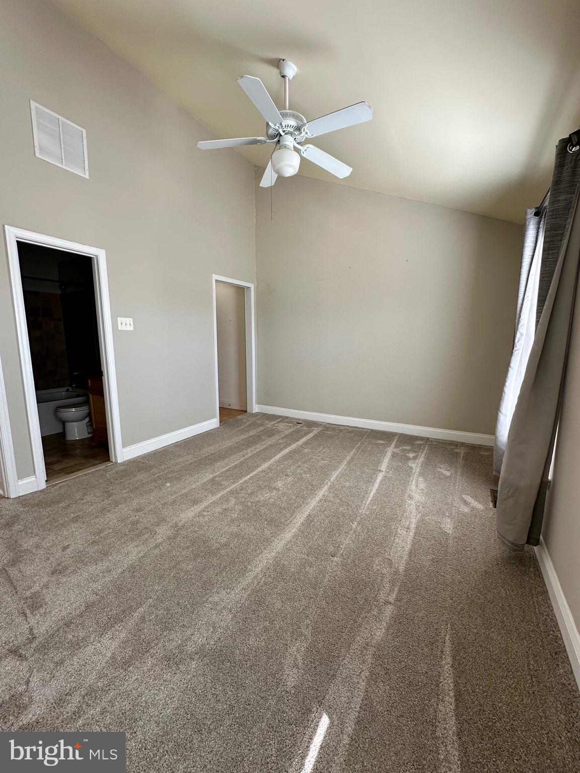 2012 CAPSTONE CIR
