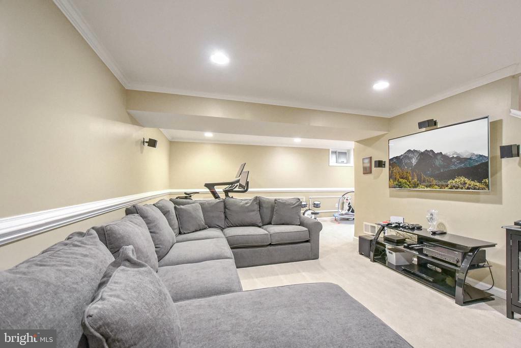 10504 Cowberry Ct