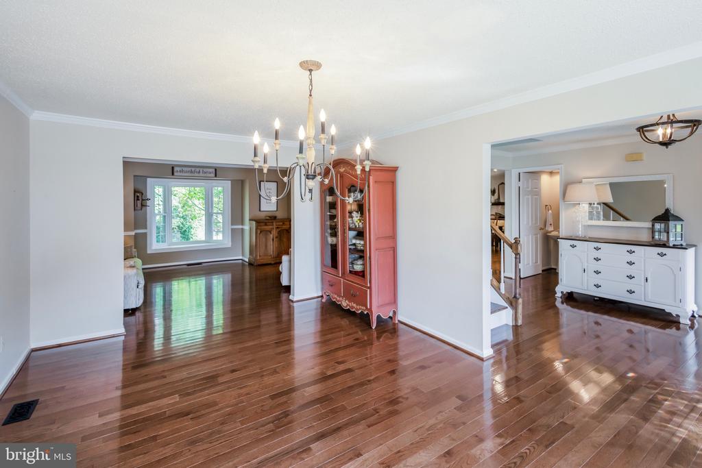 3567 Plum Dale Dr