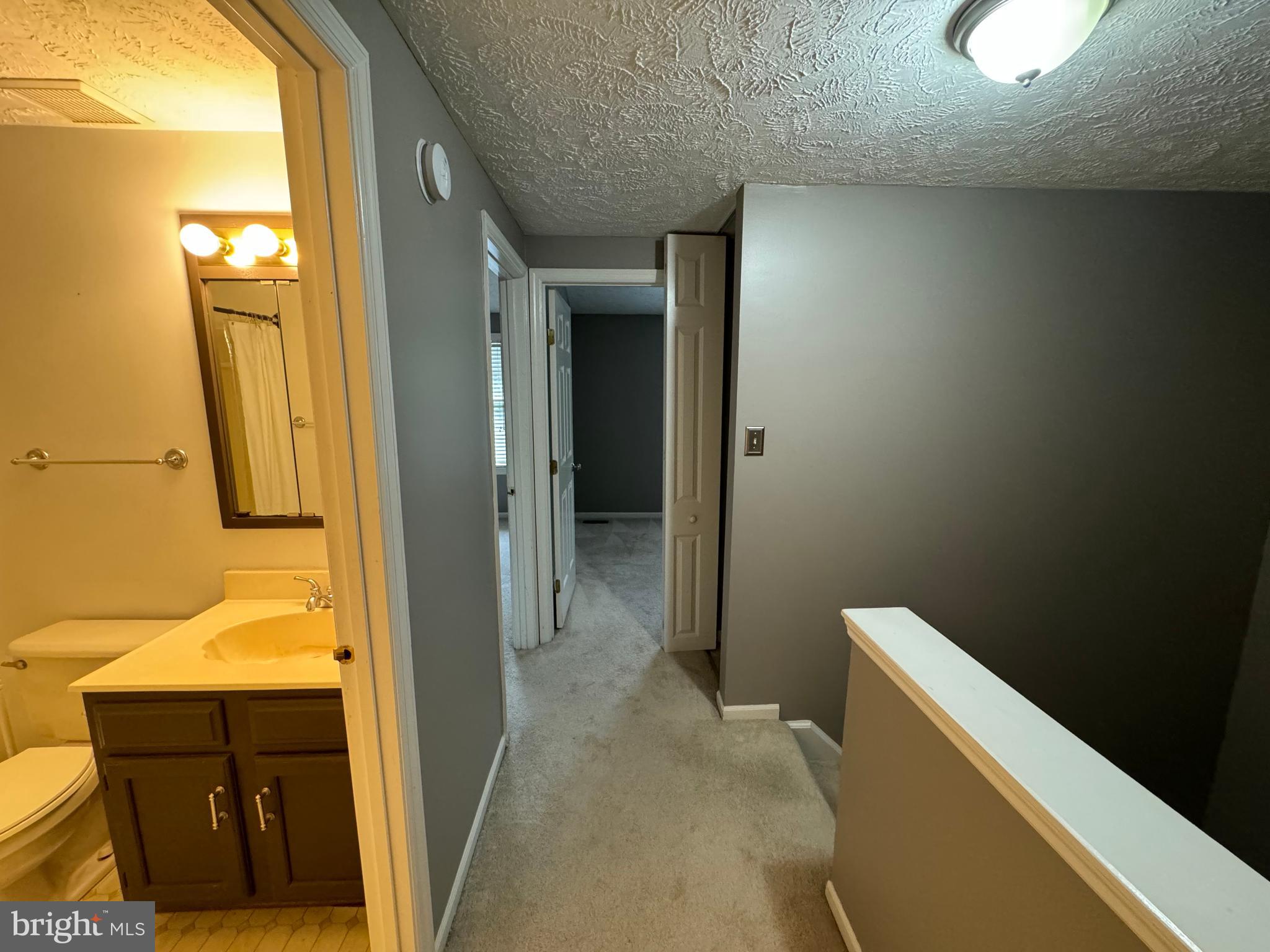 1589 AUTUMN RIDGE CIR
